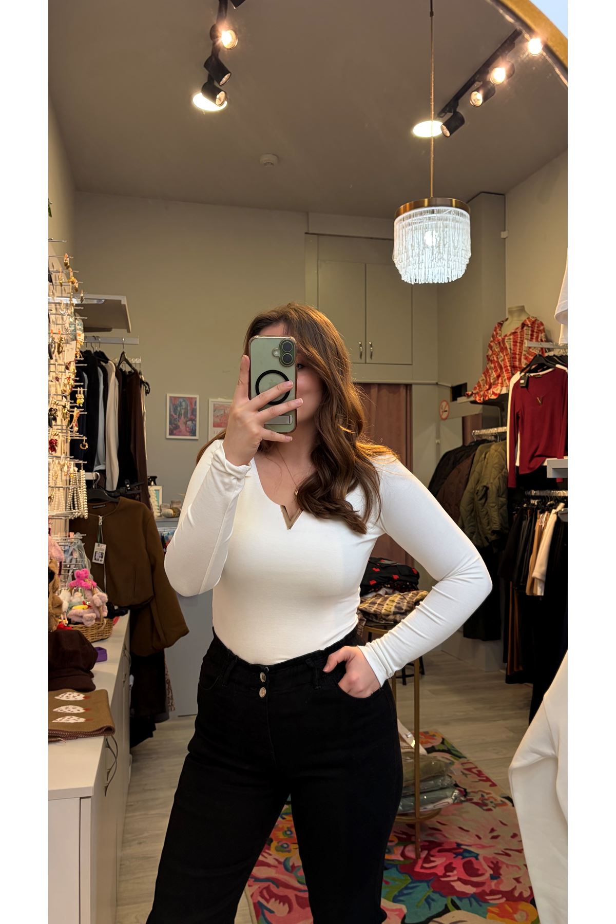 Aksesuar Detaylı Bluz