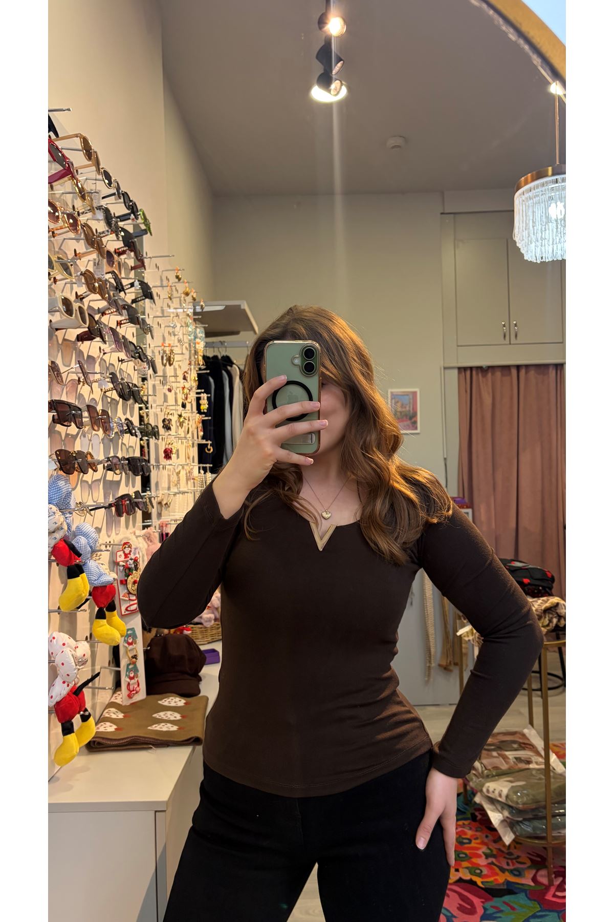 Aksesuar Detaylı Bluz 