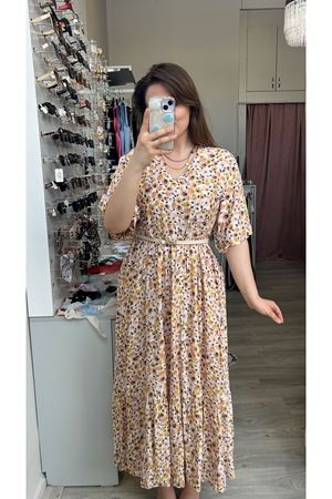 Çiçek desenli Elbise