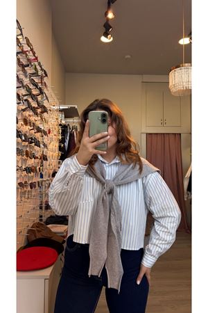 Hırka  Görünümlü Trikolu Gömlek 