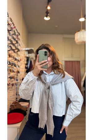 Hırka  Görünümlü Trikolu Gömlek 