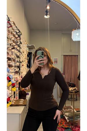 Aksesuar Detaylı Bluz 